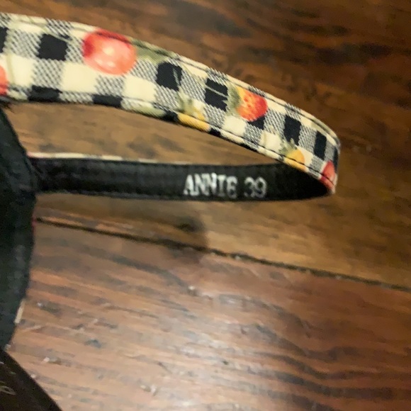 Retro gingham pinup heels - Picture 5 of 5